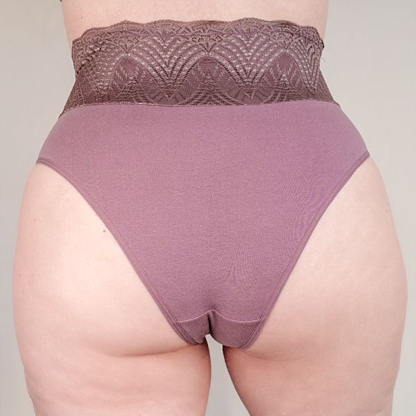 Calcinha Plus Size Algodão Egípcio Barra Renda Forrada na Cor Satin