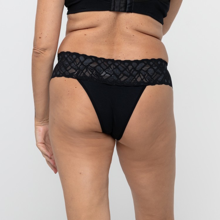 Tanga Rendão Preta em Algodão Egípcio