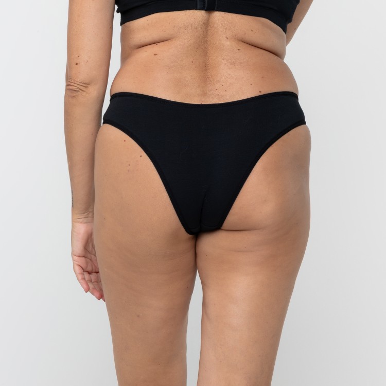 Tanga Básica Preto em Algodão Egípcio