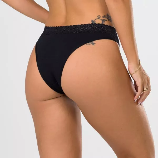 Tanga em Algodão Egípcio Preto com renda na cintura