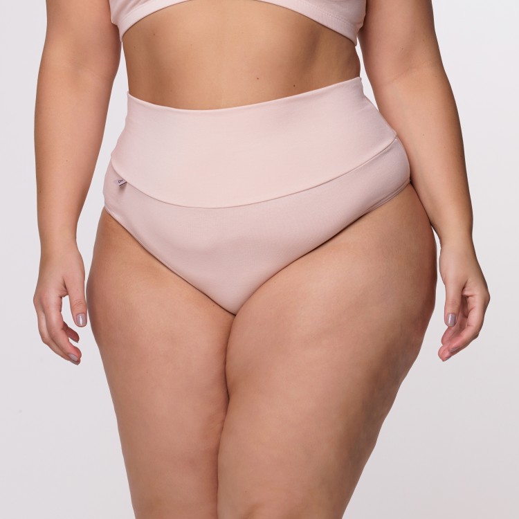 Calcinha Plus Size Cós Super Largo em Algodão Egípcio na Cor Nude