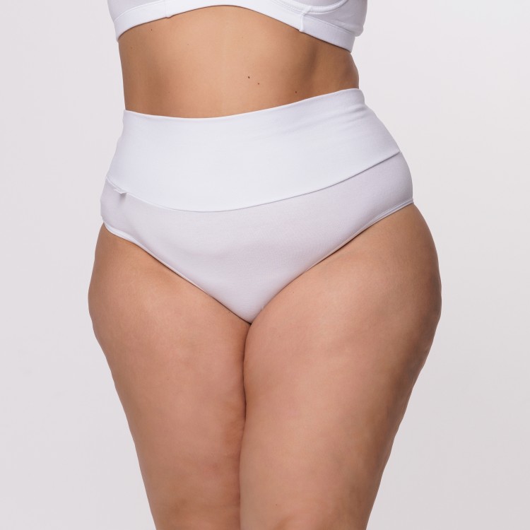 Calcinha Plus Size Cós Super Largo Em Algodão Egípcio na Cor Branca