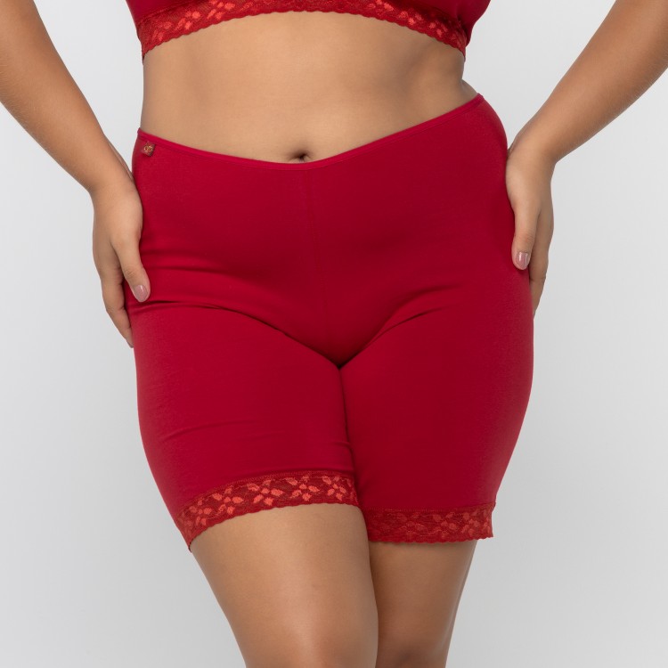 Bermuda Rubi Plus Size em Algodão Egípcio com Renda