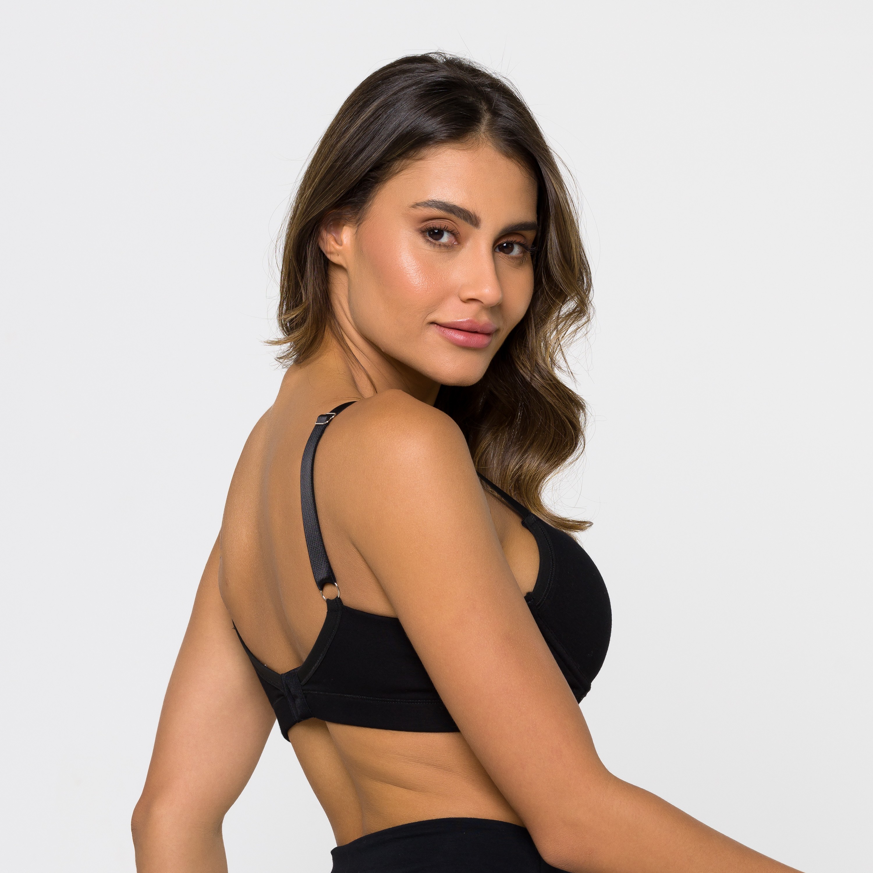 s076preto-sutia-preto-em-