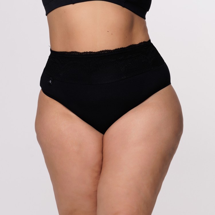 Calçola Plus Size Algodão Egípcio na Cor Preta Barra Renda Forrada