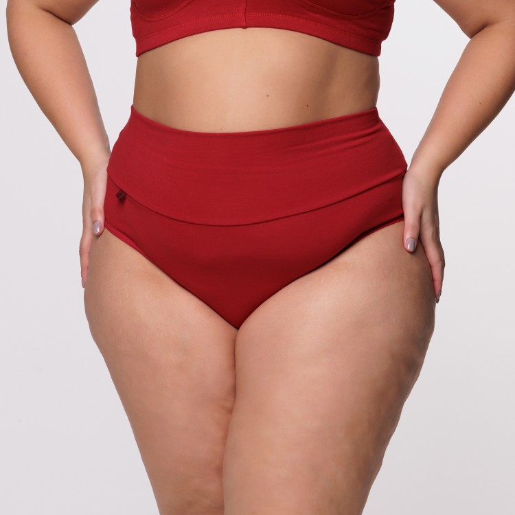 Calcinha Plus Size Cós Super Largo Em Algodão Egípcio na Cor Rubi